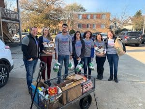 Rise Dispensaries Donates Thanksgiving Dinner